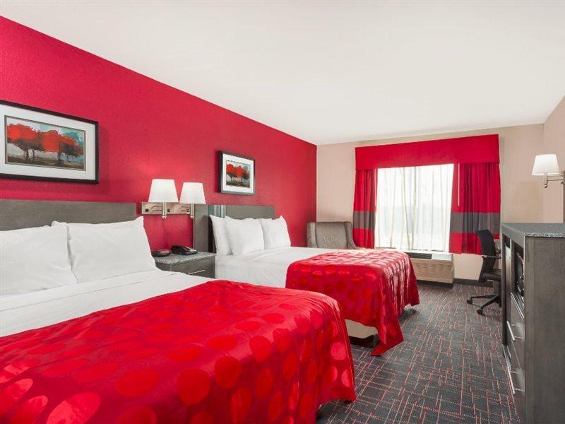 Hotel Clarion Pointe - Coliseum Area Greensboro